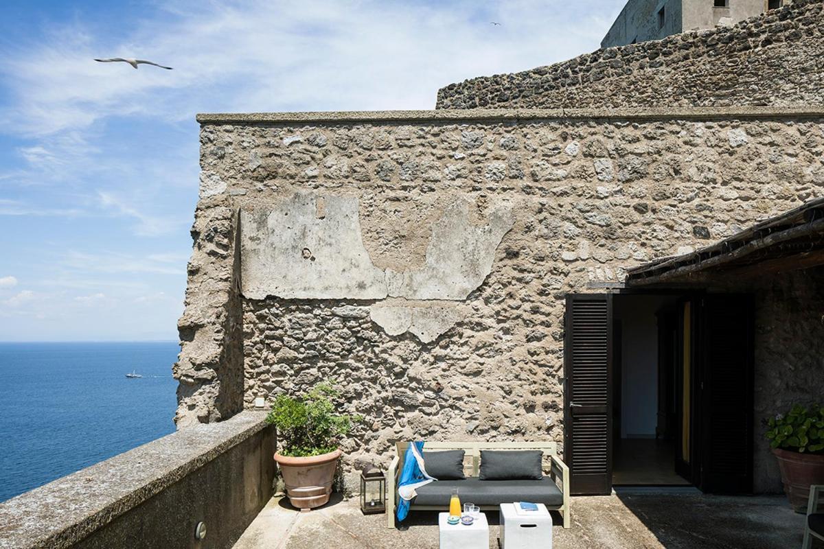 Albergo Il Monastero Искья Экстерьер фото